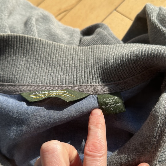 Eddie Bauer Sweater - Picture 8 of 9